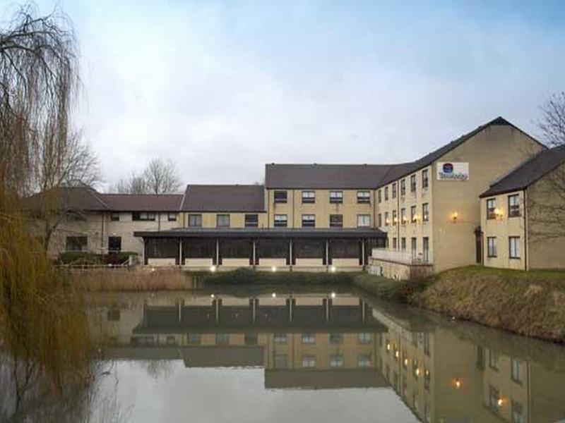 Travelodge Bath Waterside Exterior photo